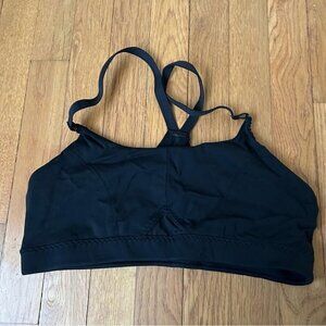 Athleta Women’s Black Athletic Gym Scoop Neck Racerback Sports Bra Size Medium